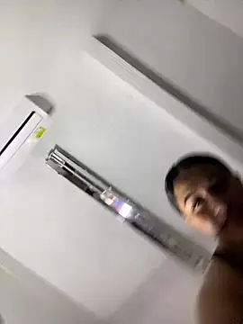 Chatroom XXX en direct de Lina__Zhara