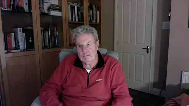 Oldpistolpete's Live XXX Chat