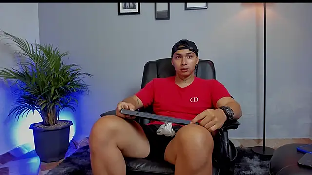 ronnie_crafored's Live XXX Chat