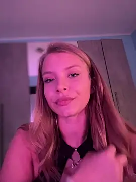 AnastasiaAniess' Live XXX Chat