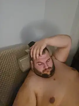 Bigneil222's Webcam Show