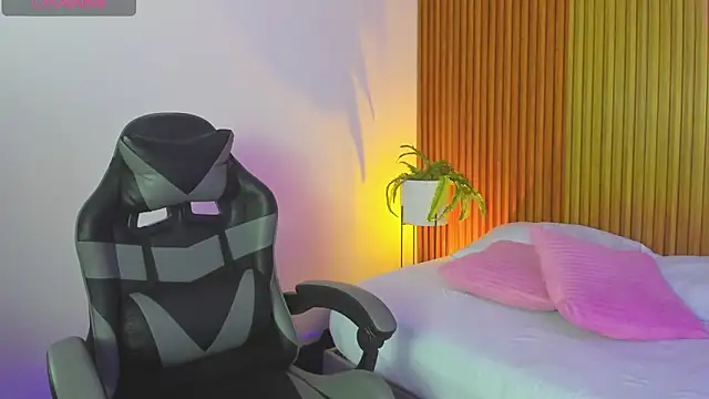 scarlett_rosse_x's Live XXX Chat