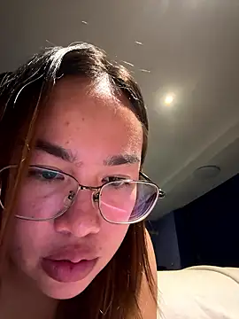 Онлайн чат XXX Ponthip