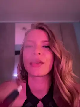 AnastasiaAniess: онлайн-секс-чат