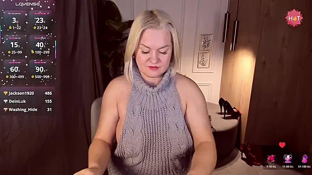 YolandaKiss' Live XXX Chat