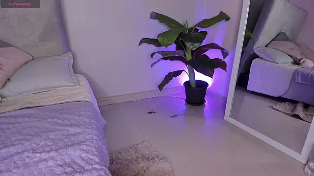 Živý XXX chat KIMAPRIL