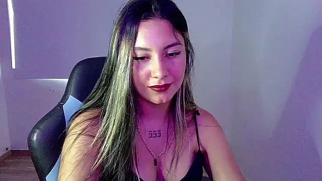 Lia_14_'s Live XXX Chat