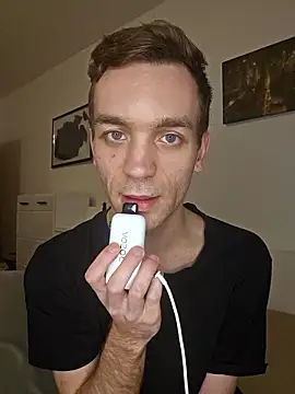 nickdtr23 – Live XXX-chat