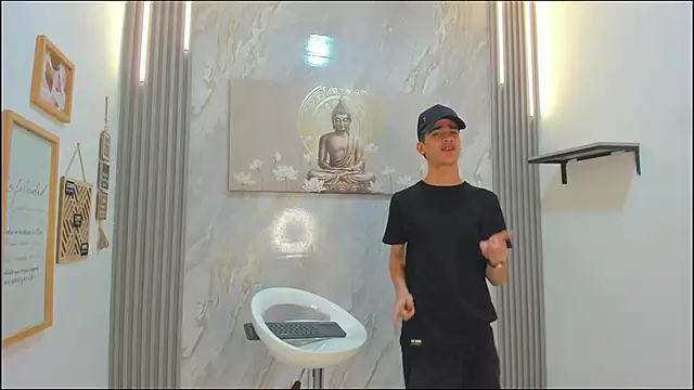 HEART_OF_MILAMBER – Live XXX-chat