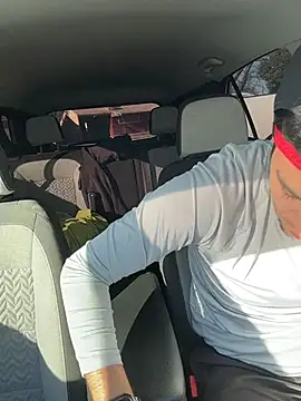 StrokingDaddy4's Live XXX Chat