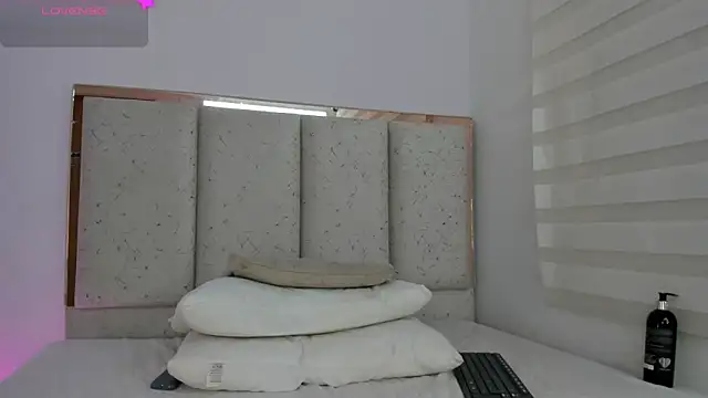 violeta_olsen's Live XXX Chat