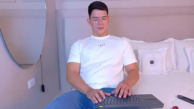 ZaneDawson: απευθείας συνομιλία ΧΧΧ