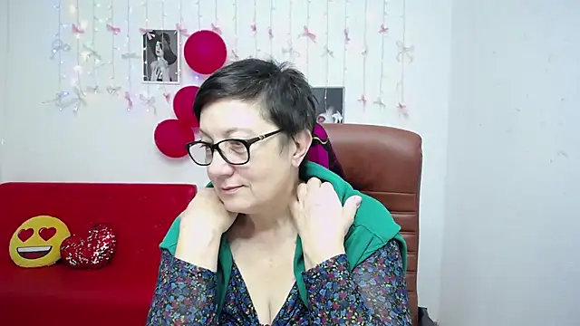 EmilyL0ve Live XXX-Chat