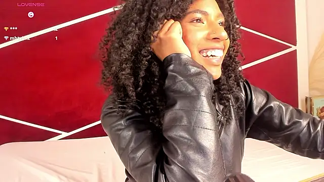 Živý XXX chat CarlaMarcuzzi