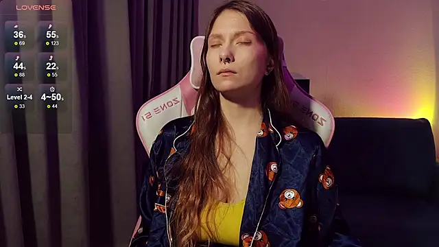 Charly_Fox's Live XXX Chat