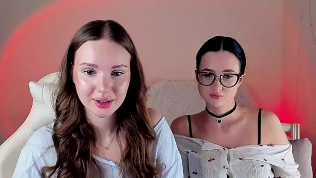 MishkaMeのライブXXXチャット