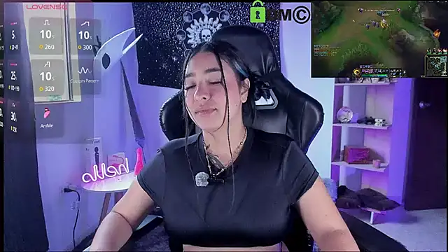 sweetcoralinee's Live XXX Chat