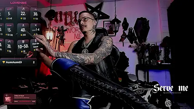 allanhurtss' Live XXX Chat