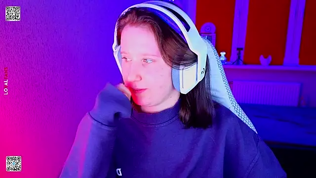 mon_lolaのライブXXXチャット