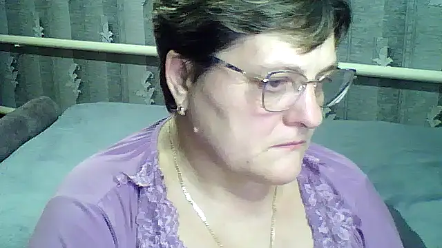 ElzaJewelのライブXXXチャット