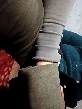 Yourhearbeat's Live XXX Chat