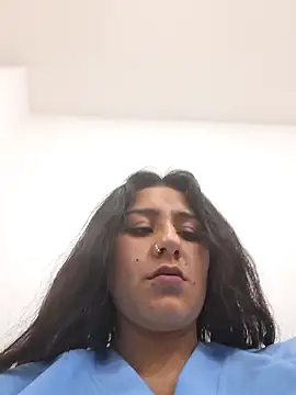 CAROLINE__07's Live XXX Chat