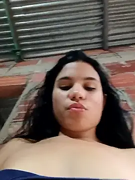 Chat XXX en directo de Little-Pussy-Sweet