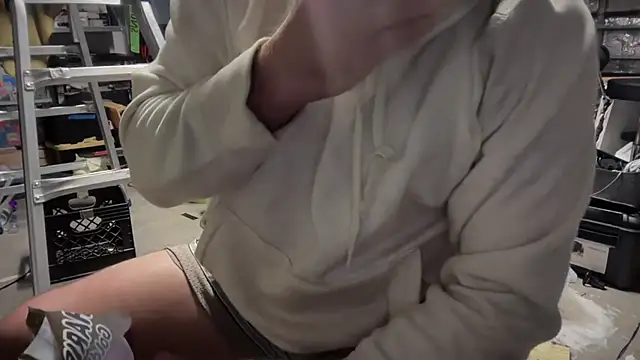 jasoncali305's Live XXX Chat