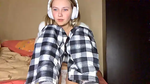 KarinRobertson's Live XXX Chat