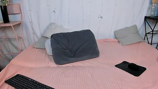 andyyzzz Live XXX-Chat