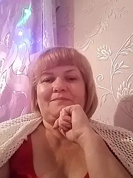 MarisTiのライブXXXチャット