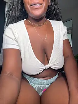 TilaTotti's Live XXX Chat