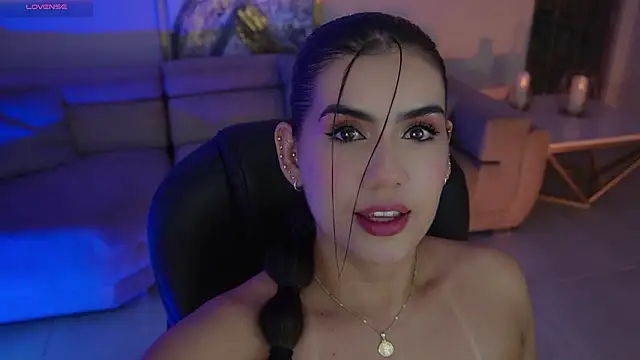 AngelicaVega: онлайн-секс-чат