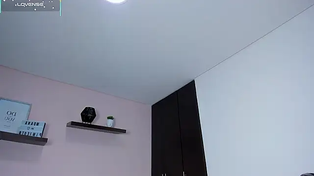 tifanyhills_'s Live XXX Chat