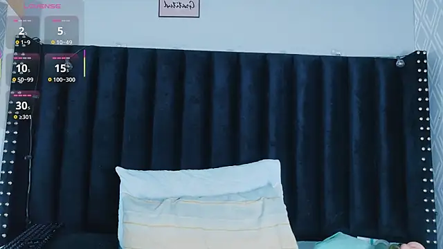 hotlatinateacher's Live XXX Chat