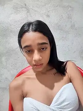 Zoe_Sweett18's Live XXX Chat