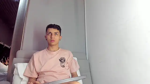 NickandAbby_'s Live XXX Chat