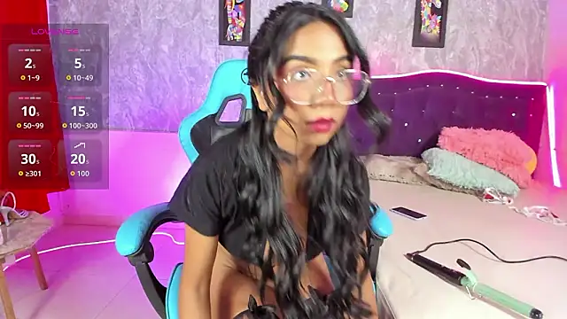 Lauren_smiles' Live XXX Chat