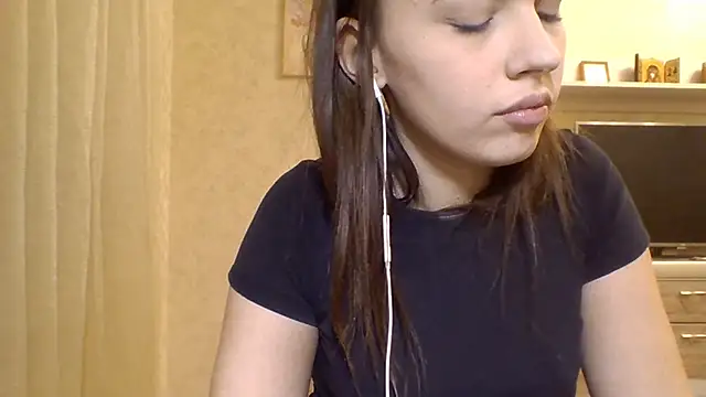 CeyaLier's Live XXX Chat