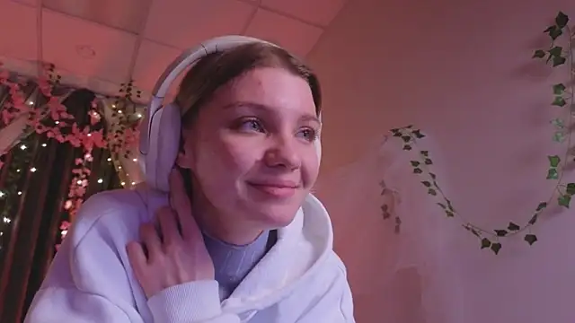 shark_attack52's Live XXX Chat