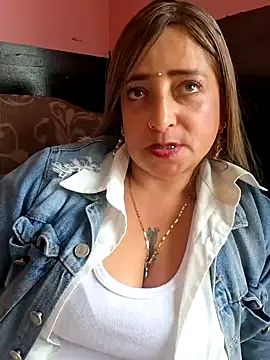 AlexadraJones3453's Live XXX Chat