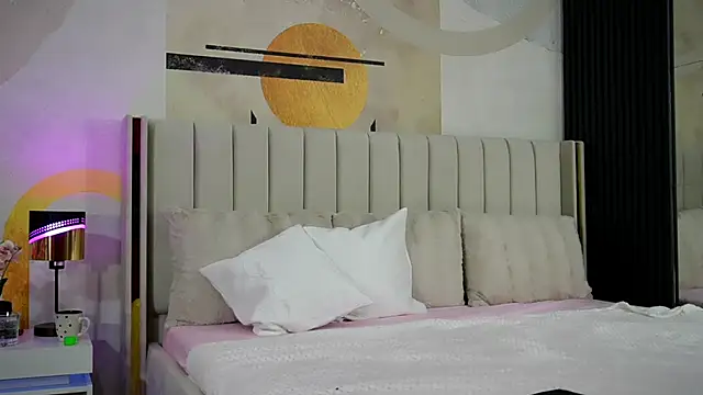 MiaJolie_'s Live XXX Chat