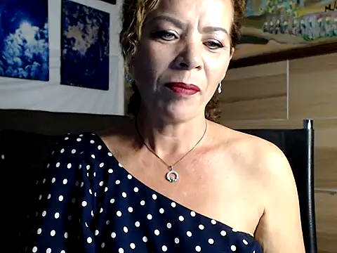 BarbaraDominatrix's Live XXX Chat