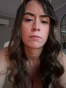 Wetbabygirlxo's Live XXX Chat