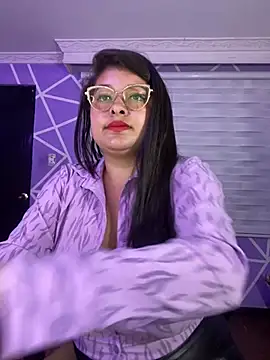 MiiaaJonessのライブXXXチャット