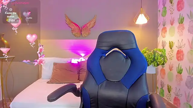 kitty_sweeety_'s Live XXX Chat