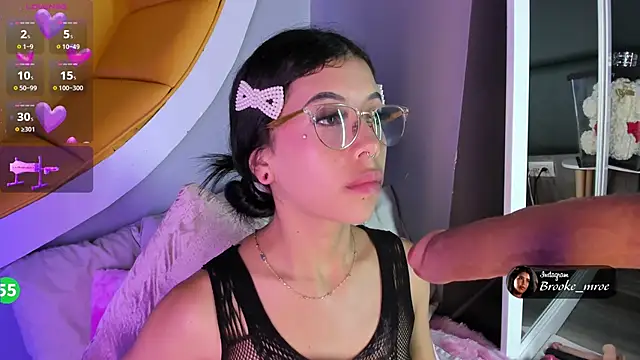 Brooke_monroe's Live XXX Chat