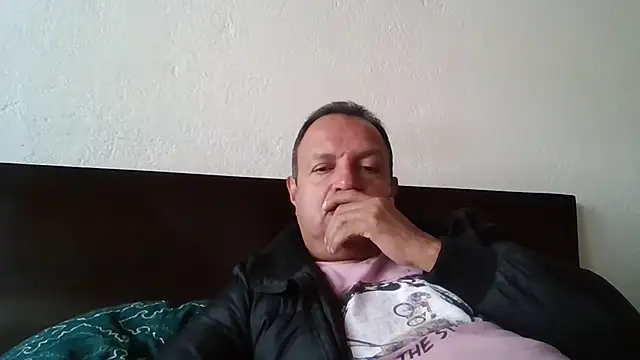 tuserasmia07: απευθείας συνομιλία ΧΧΧ