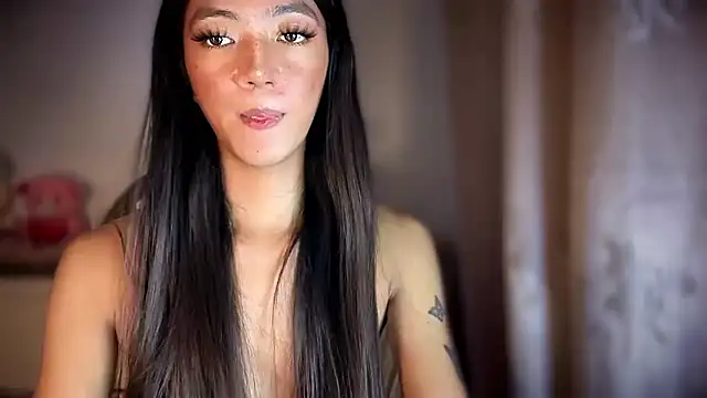 Pokazy przed kamerką – slimladyxoxo