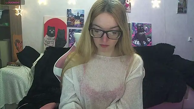 SecretSophia's Live XXX Chat